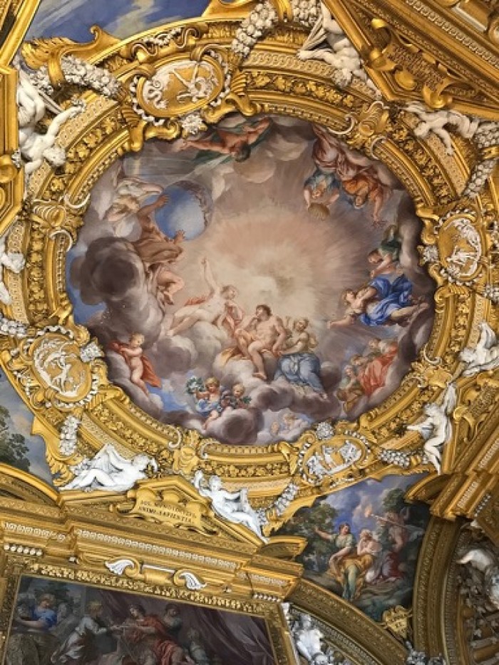 Stunning Ceiling
