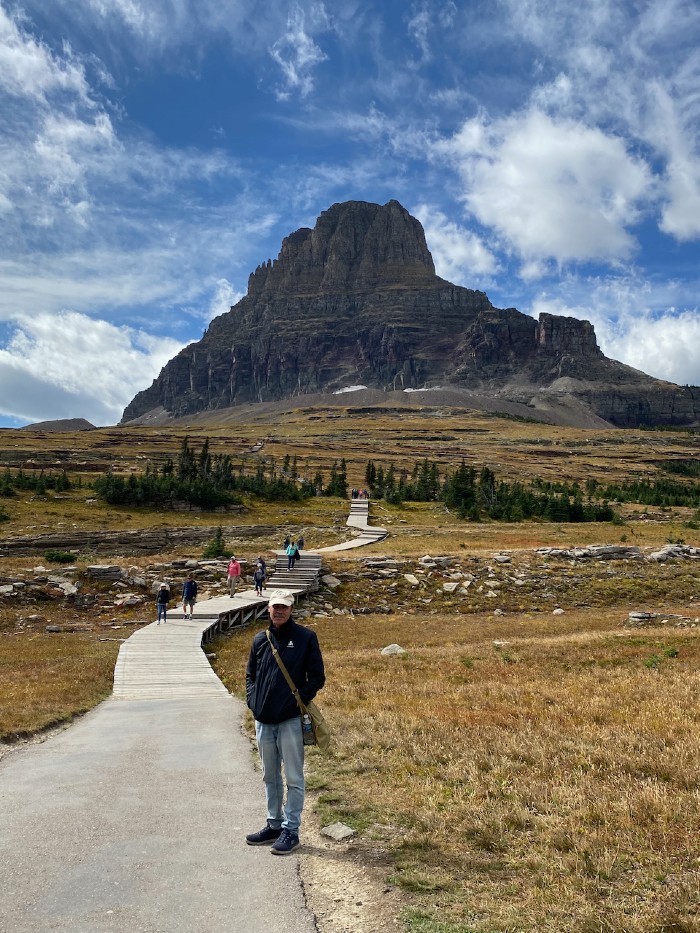 The Path to Hidden Lake at the Hidden Lake Trailhead